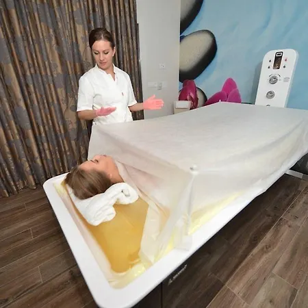 База отдыха And Oaza 5*