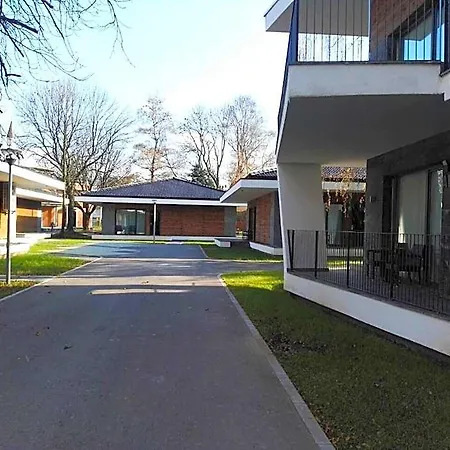 Parco vacanze And Oaza 5*